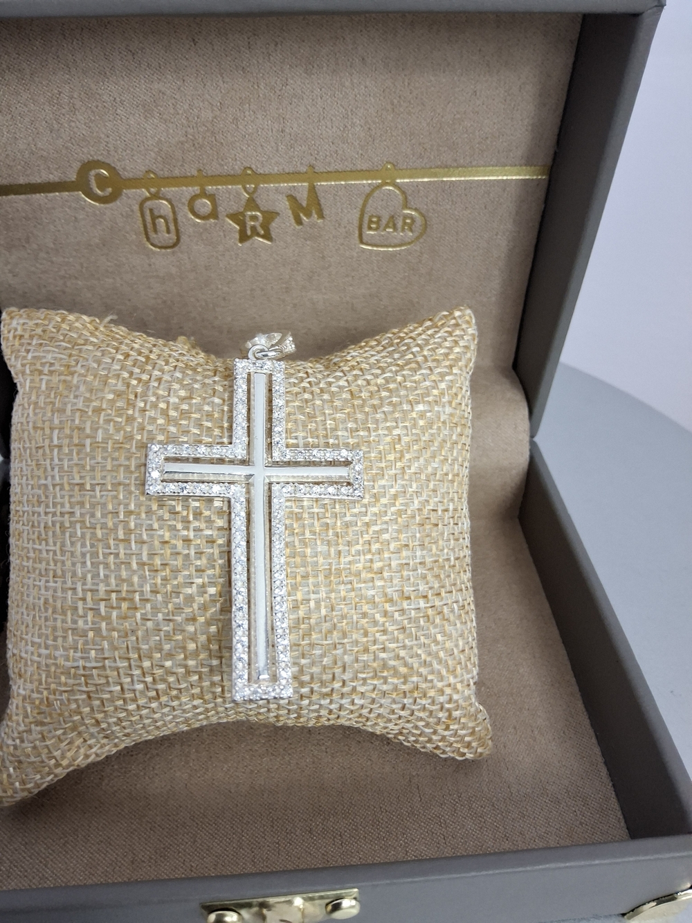 Beautiful 925 Sterling Silver Cubic Zirconia Cross Charm In Display Box
